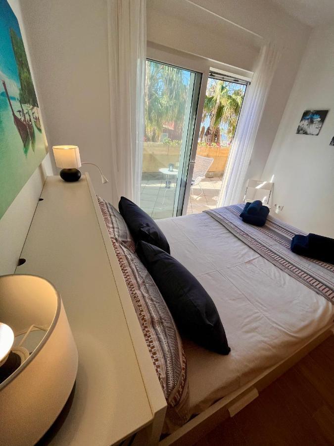 Gatu Villa Atardecer En La Playa De Las Redes " Preferente Mayores De 25 Anos Y Familias " Эль-Пуэрто-де-Санта-Мария Экстерьер фото